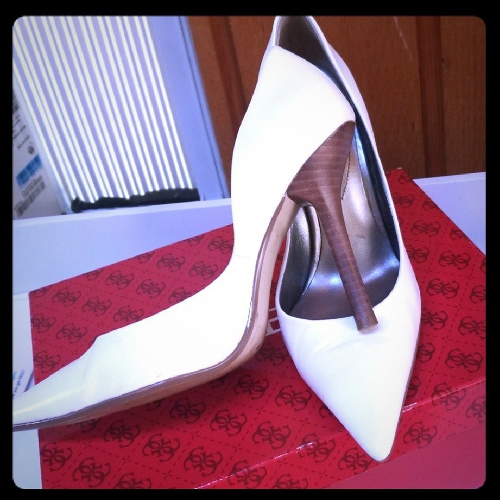 🔥Gorgeous white leather pumps
